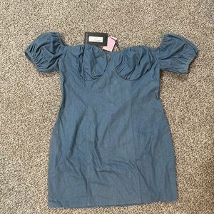 PrettyLittleThing Denim Ruched Sleeve Denim Dress